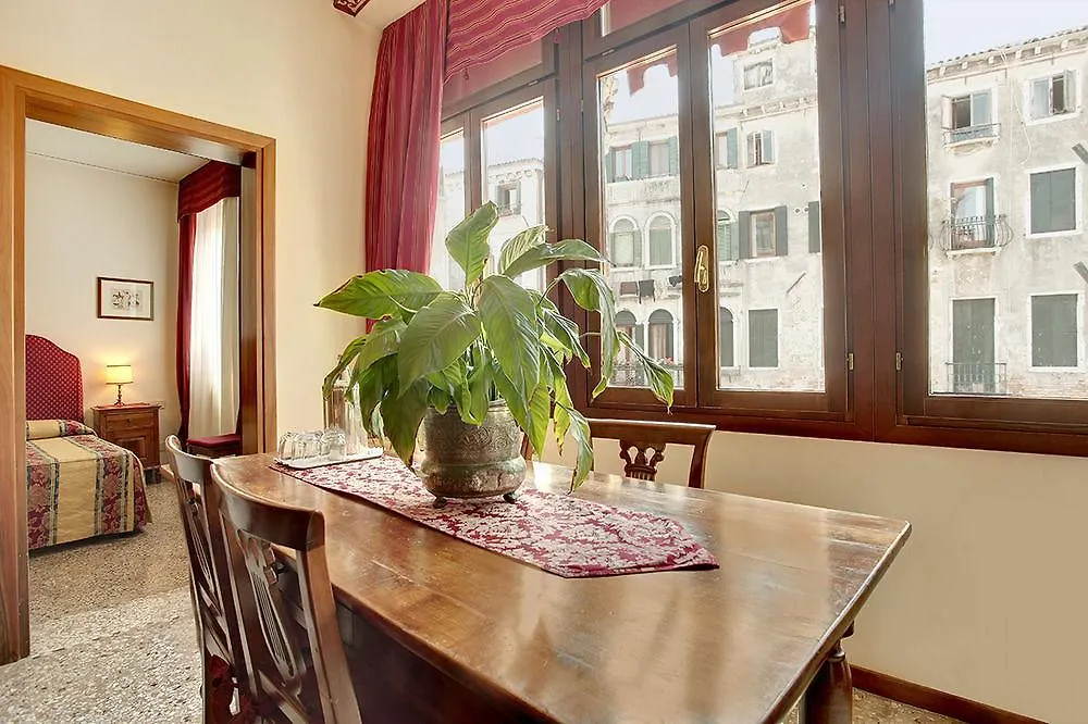 San Giorgio Degli Schiavoni Apartments Venice 0*,  Italy