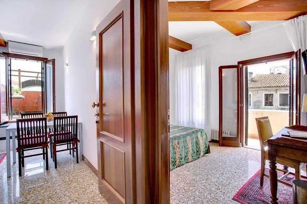 San Giorgio Degli Schiavoni Apartments Venice Hotel