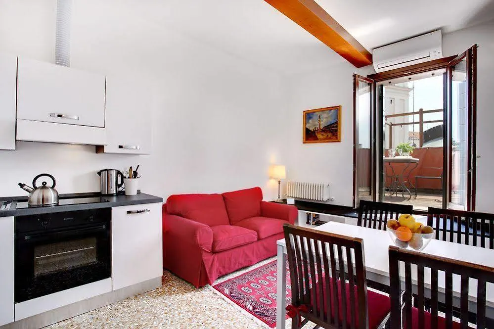 Hotel San Giorgio Degli Schiavoni Apartments Venice