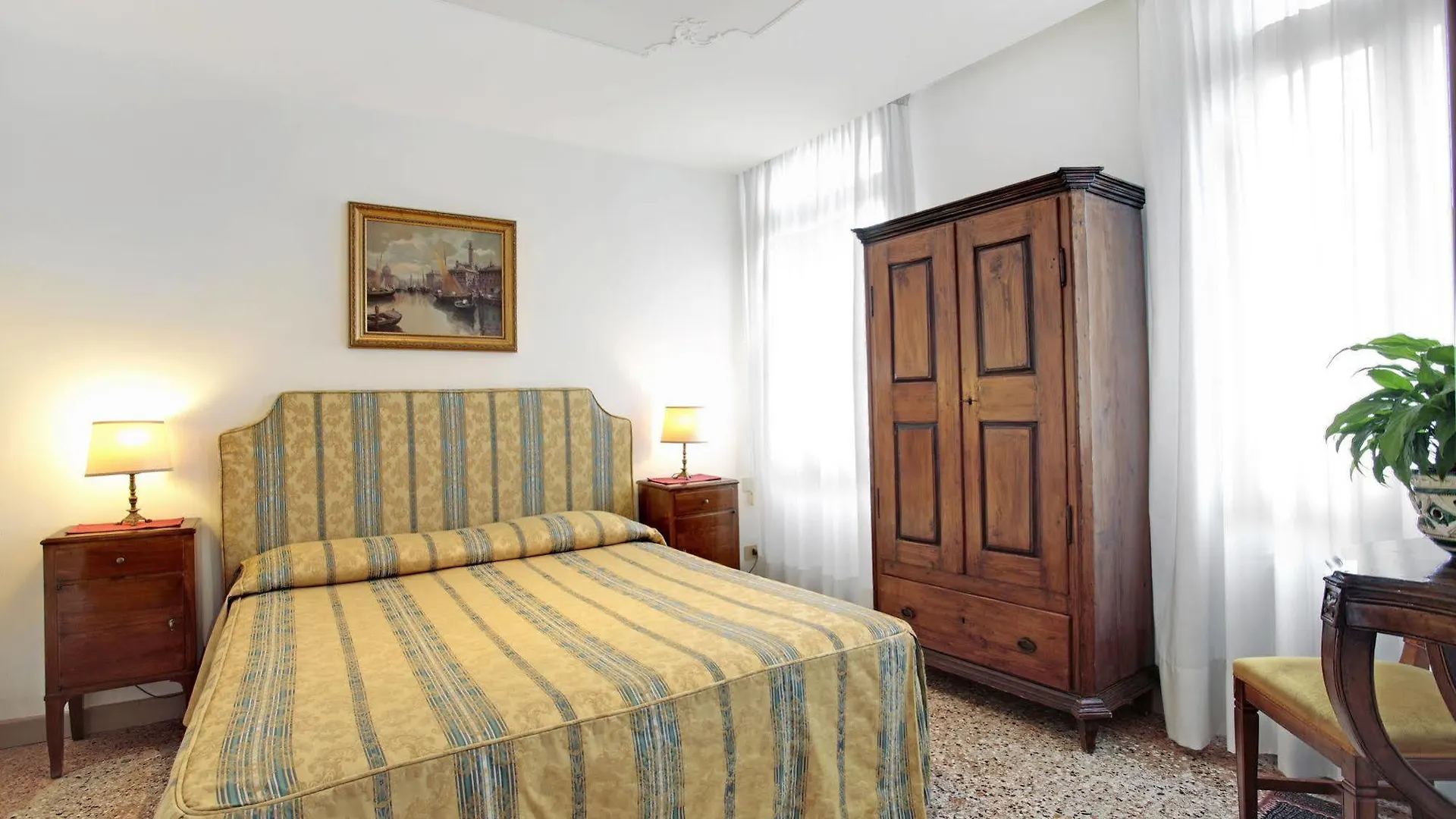 Hotel San Giorgio Degli Schiavoni Apartments Venice